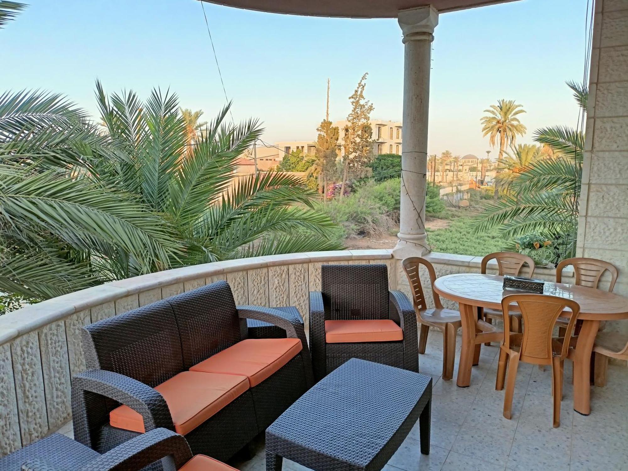 Bnb La Luna Entire Apartment Jericho Exterior photo
